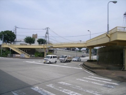国交省 箱町歩道橋